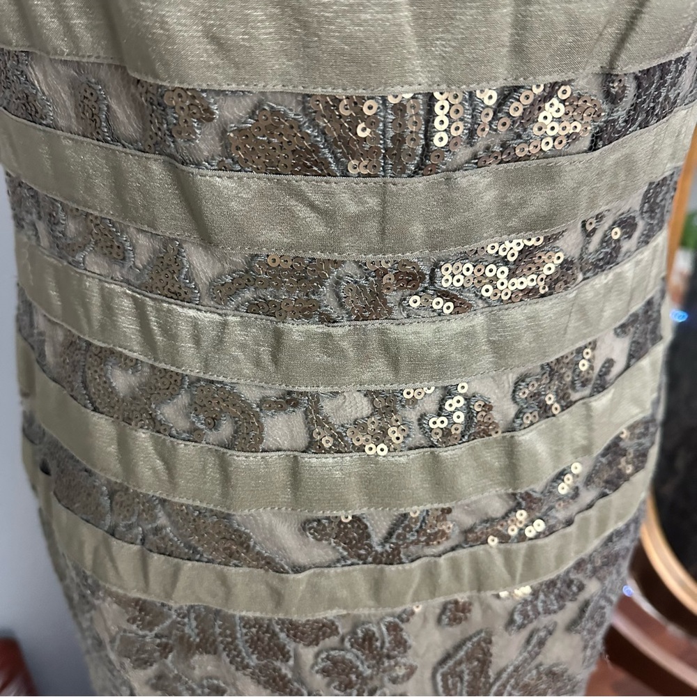 Tadashi Shoji Lace Sequin Gown in Gold and Olive - Picture 4 of 12